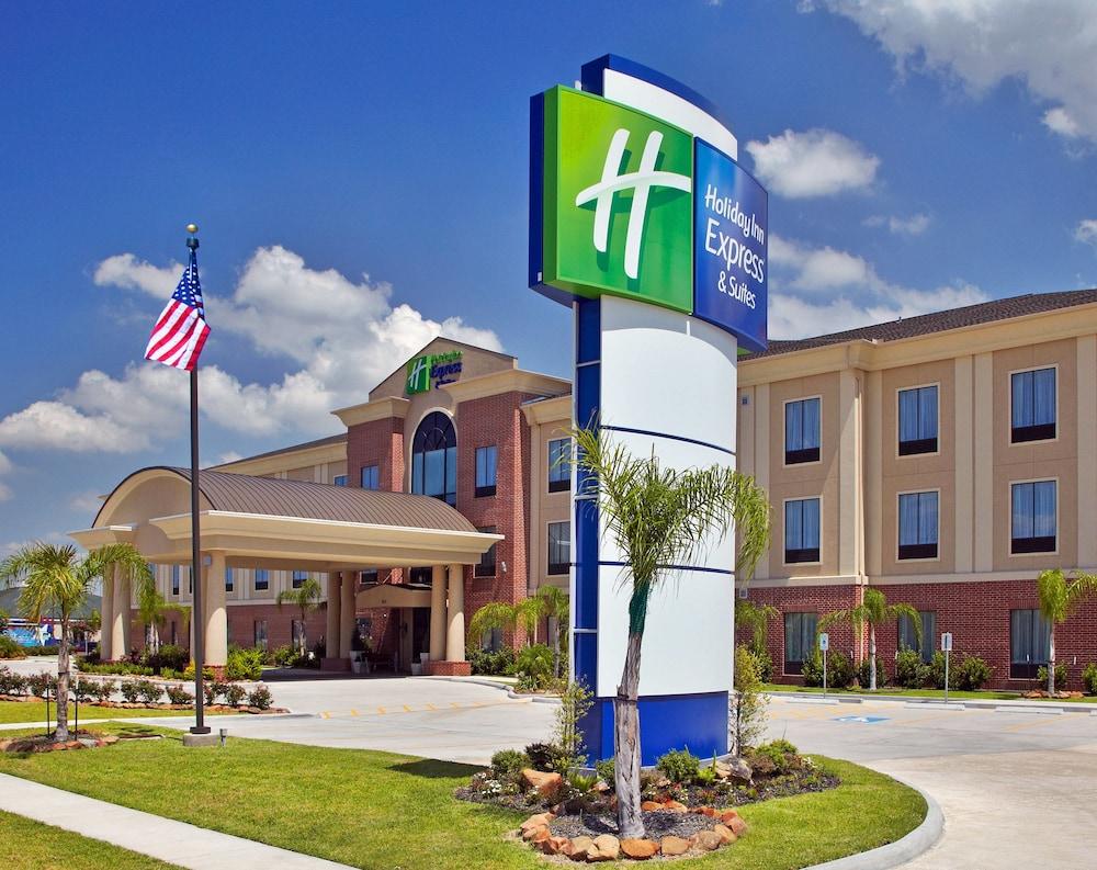 Holiday Inn Express & Suites Deer Park by IHG photo 32