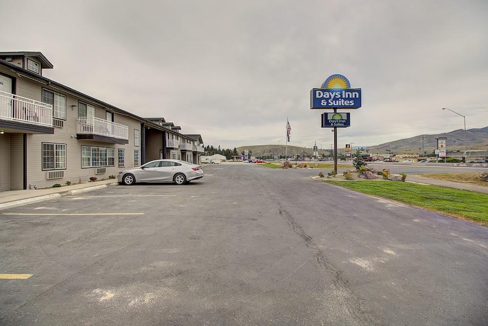 Days Inn by Wyndham Lolo / Missoula Area photo 25