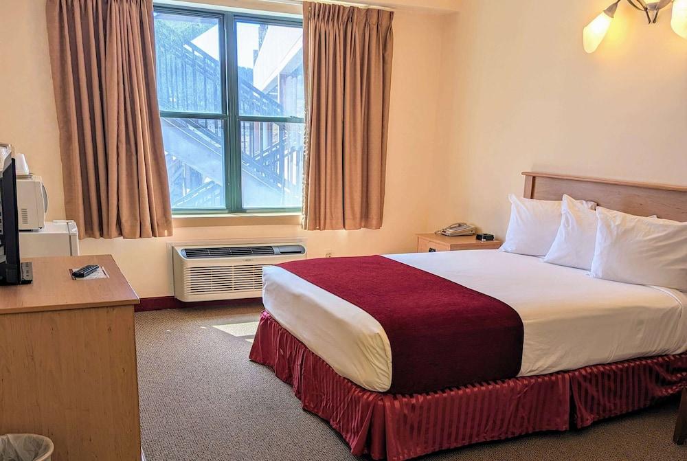 Travelodge Inn & Suites by Wyndham Deadwood photo 11