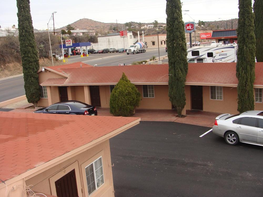 El Rancho Motel photo 37