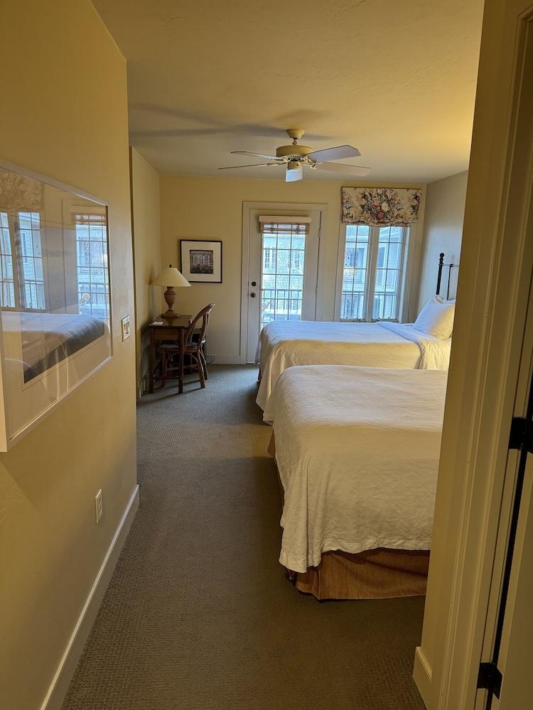 Stone Harbor photo 4