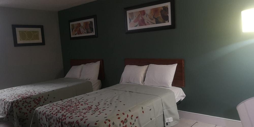 American Value Inn photo 7
