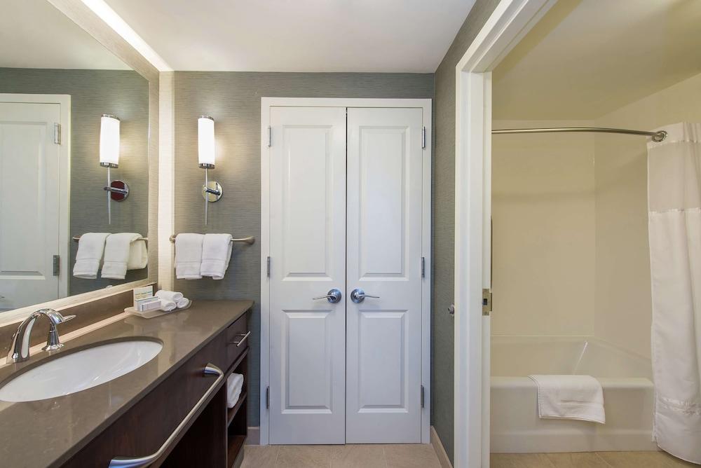 Homewood Suites by Hilton Marlborough photo 32