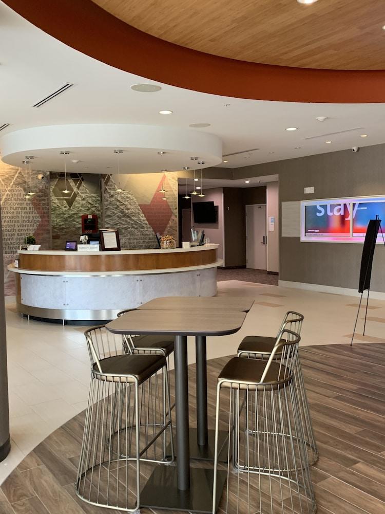 SpringHill Suites Houston Baytown photo 14