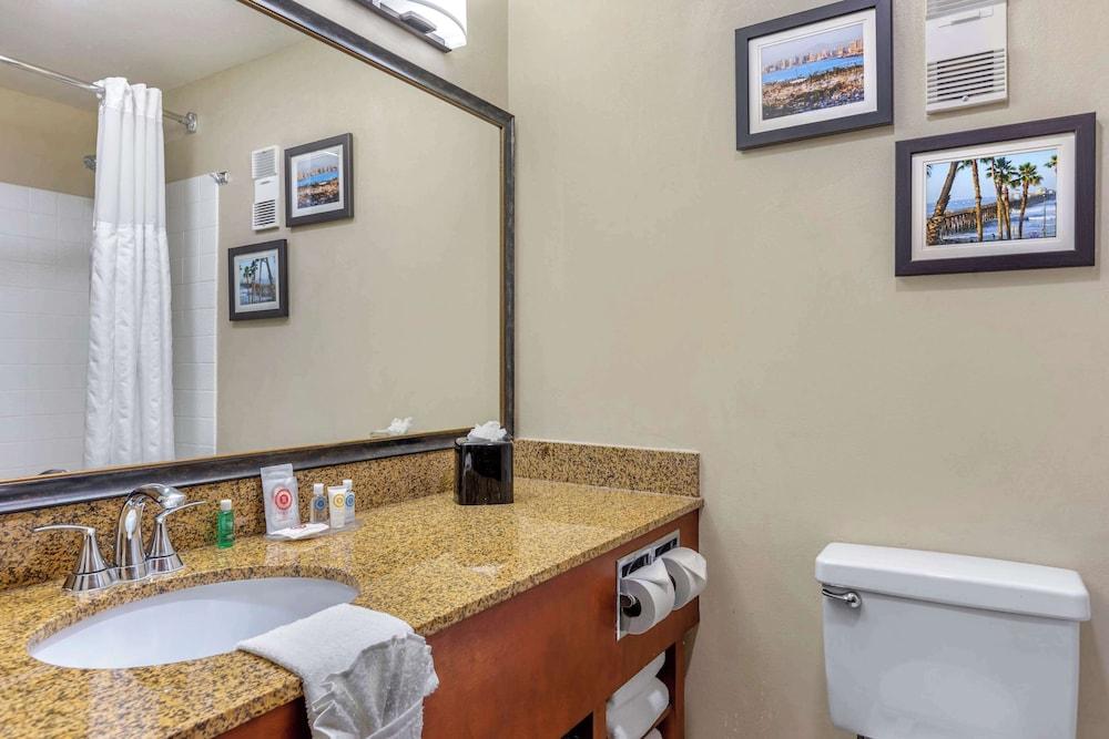 Comfort Inn Escondido San Diego North County photo 20