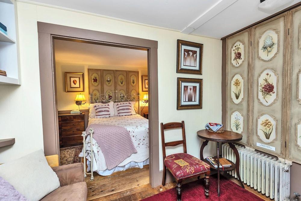 The Birchwood Inn photo 44