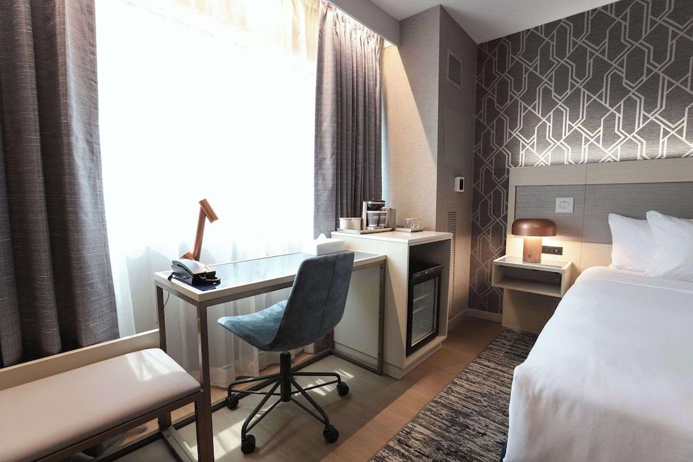 Radisson Plaza Hotel at Kalamazoo Center photo 8