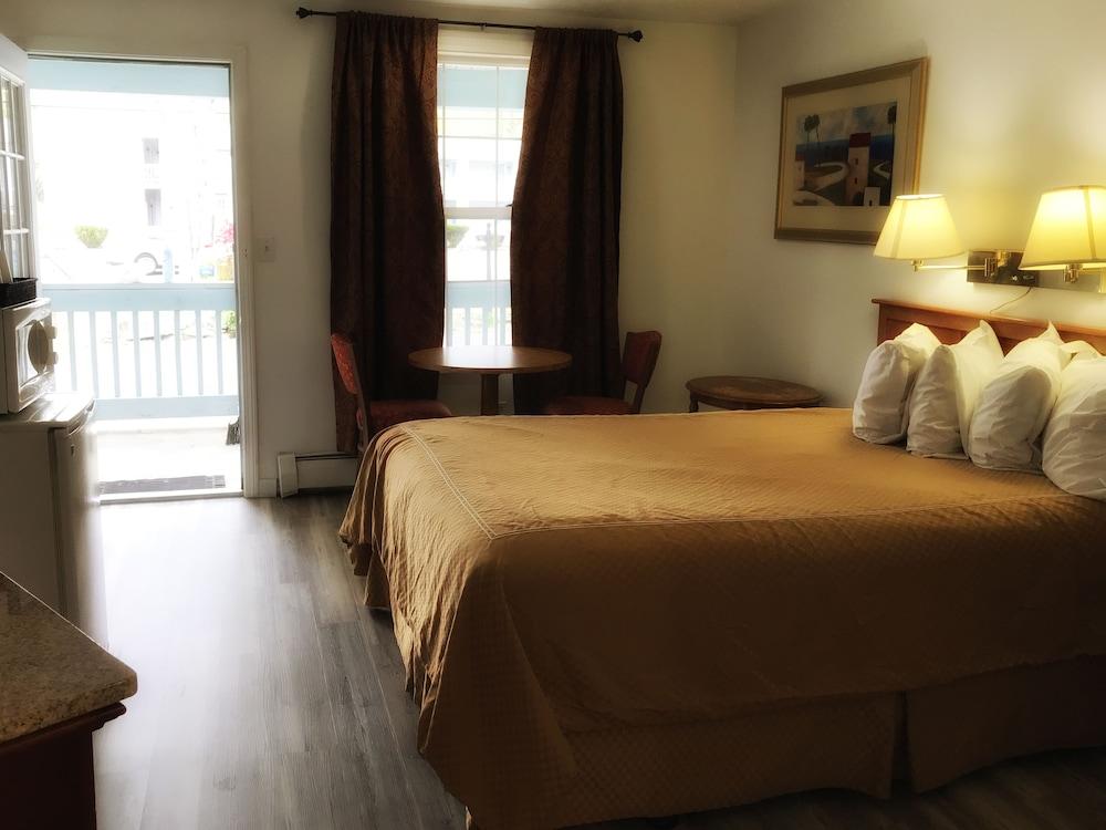 Exit 5 Resort & Condominium photo 10