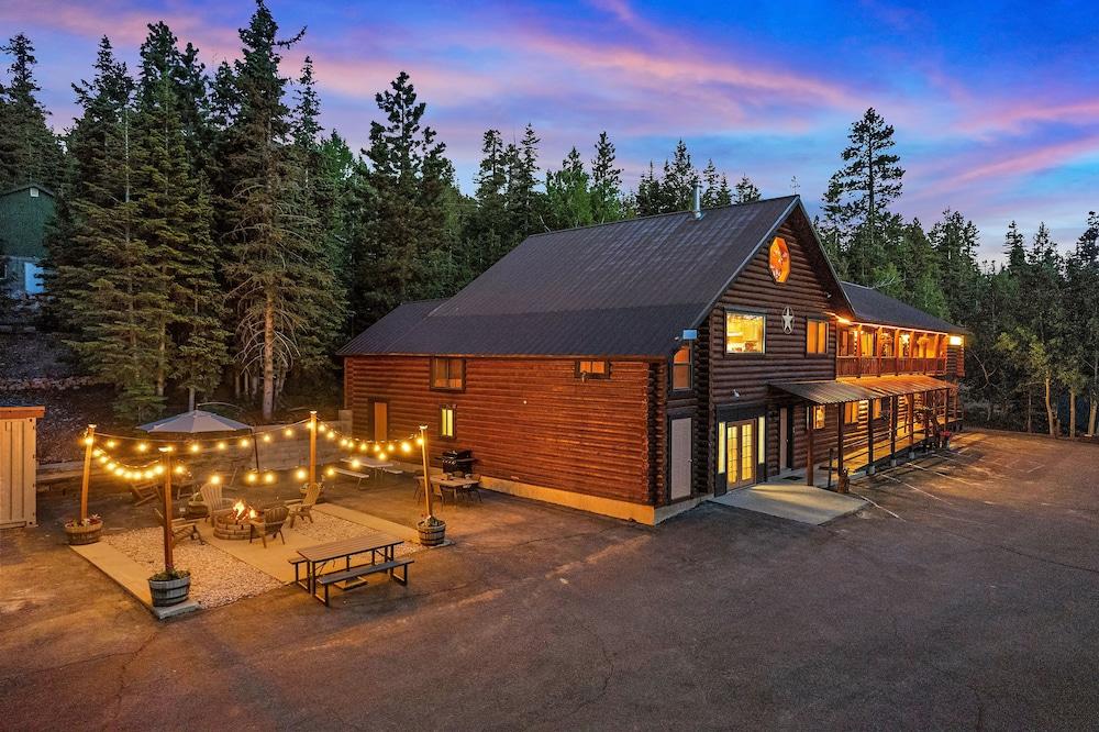 Duck Creek Village Inn photo 58