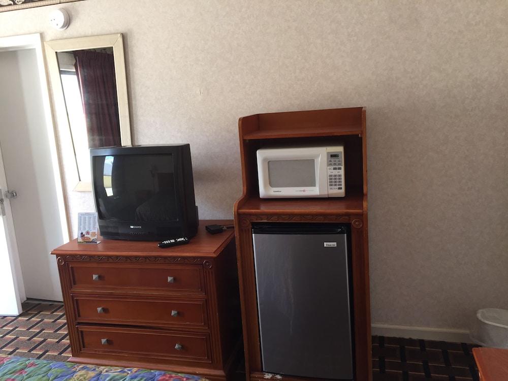 Heritage Inn photo 12