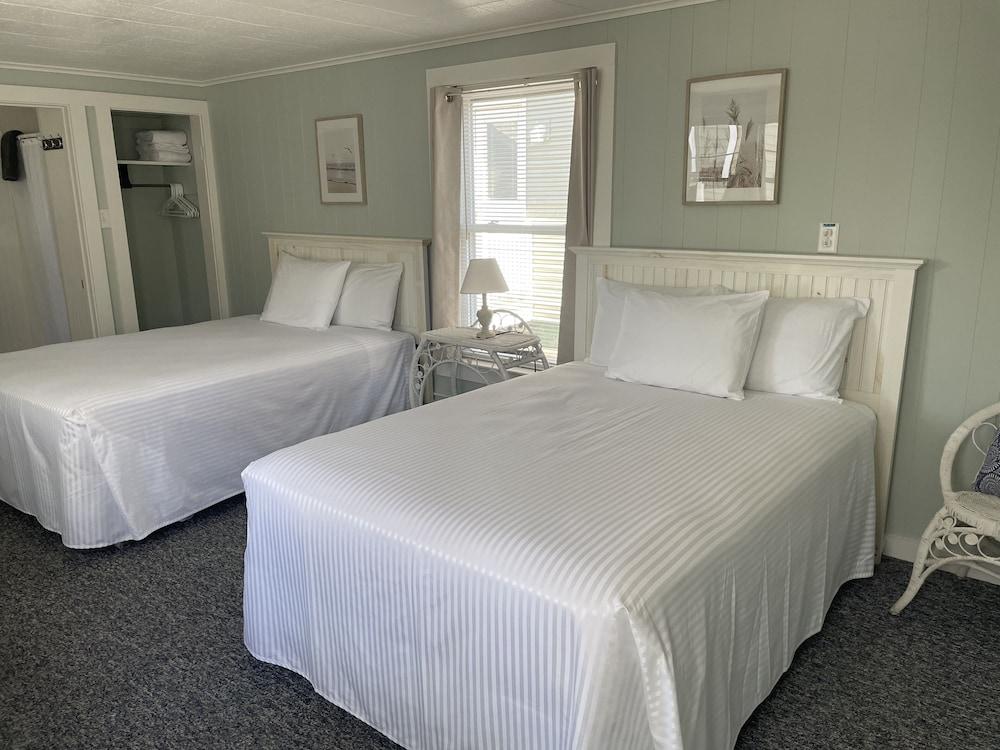 Moontide Motel Cabins & Apartments photo 35