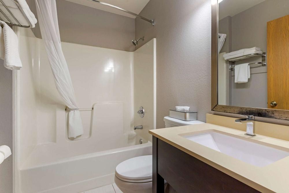 Quality Inn Sallisaw photo 20