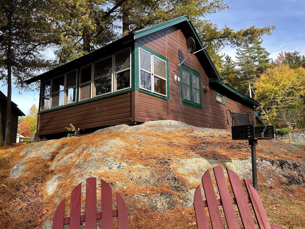 Paddler's Rest Lakeside Cabins and Hotel photo 42