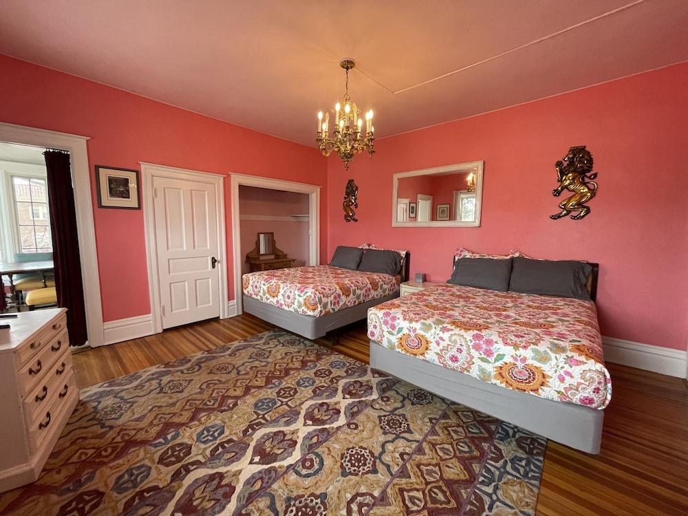 The Holiday Chalet photo 50