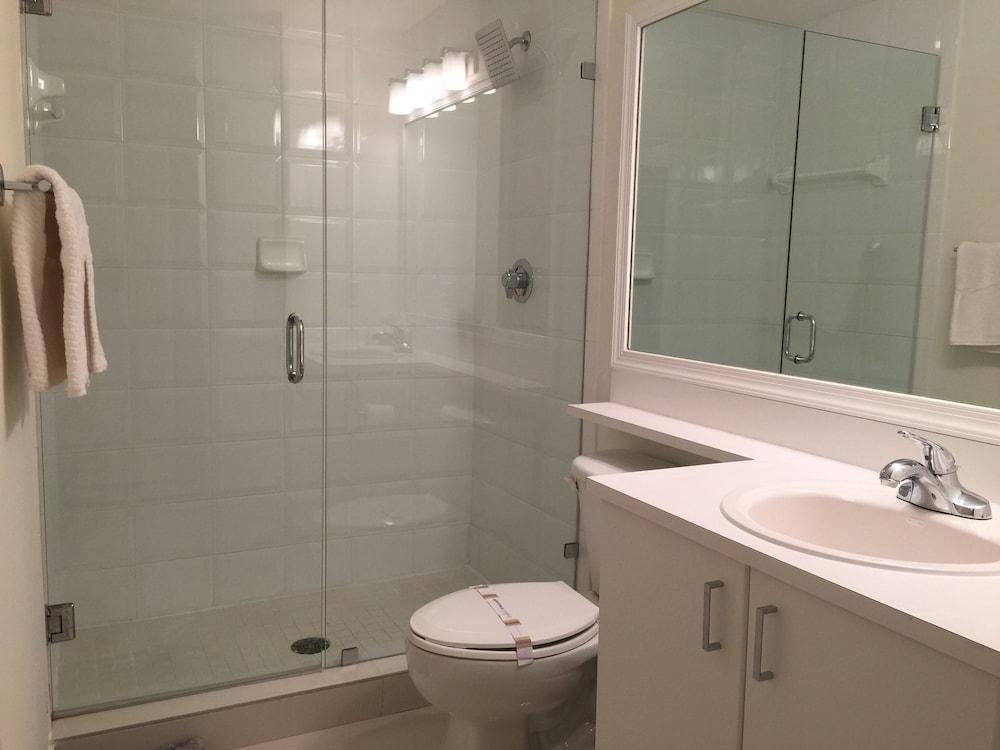 LYX Suites at Merrick Park in Coral Gables photo 13