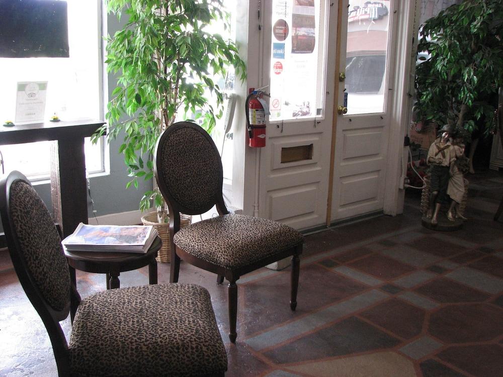 Cottonwood Hotel photo 10