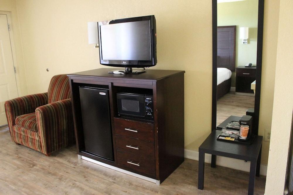 Quality Inn Conway - Greenbrier photo 5
