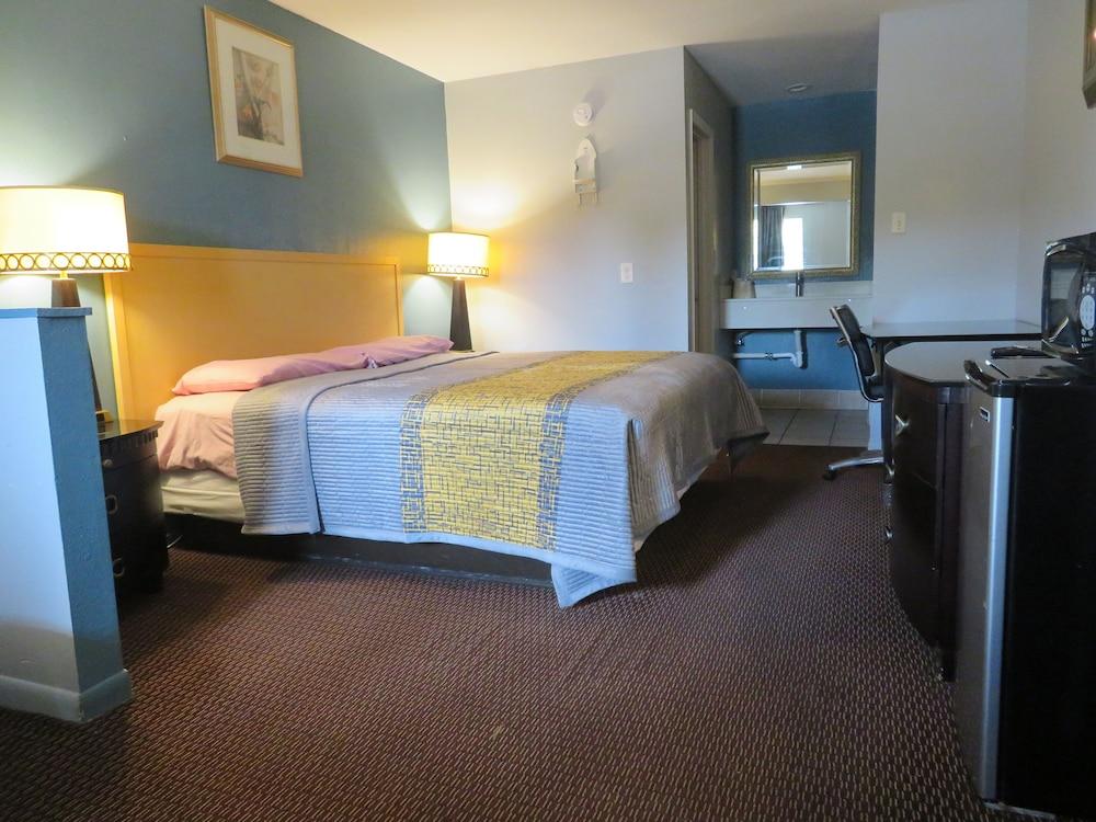 Travel Inn Motel photo 2
