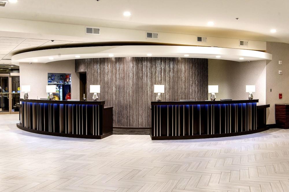 The Madison Concourse Hotel and Governor's Club photo 4