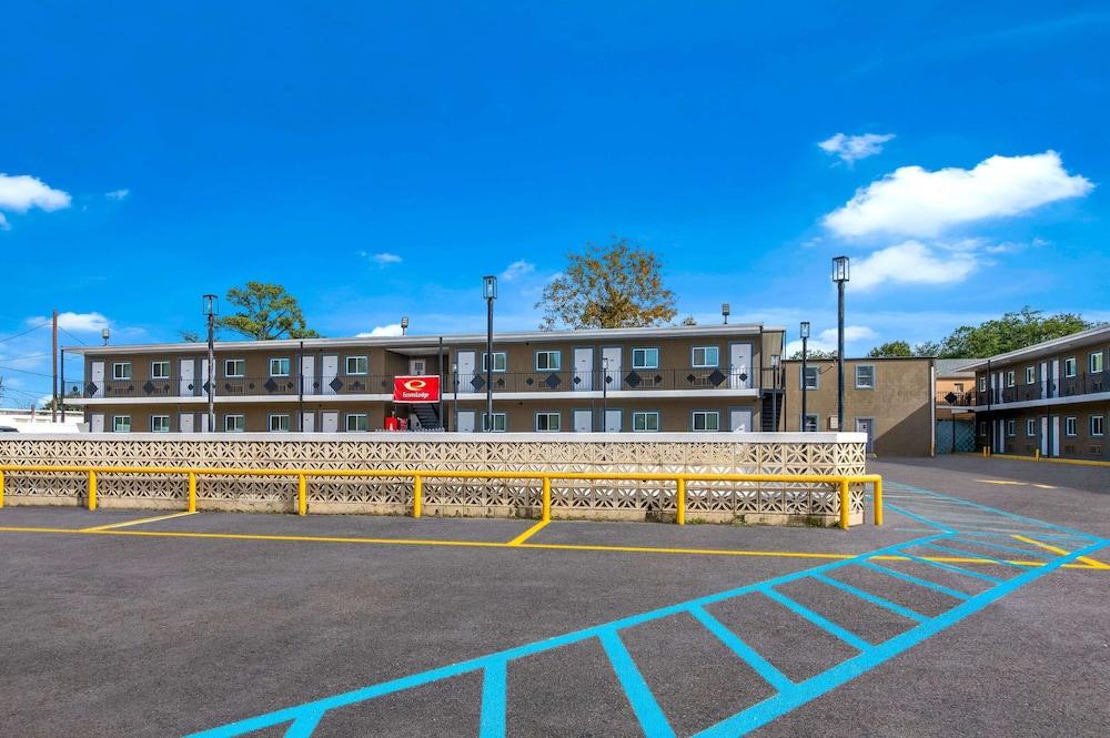 Econo Lodge Gretna - New Orleans photo 21