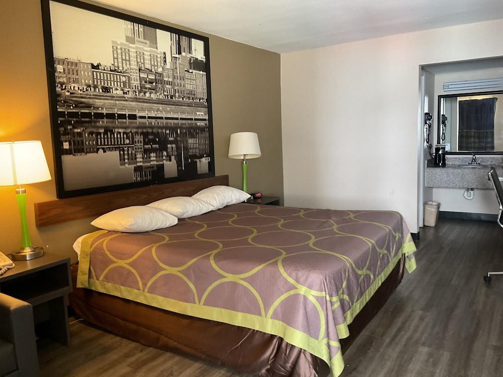 Super 8 by Wyndham Chattanooga/East Ridge photo 52