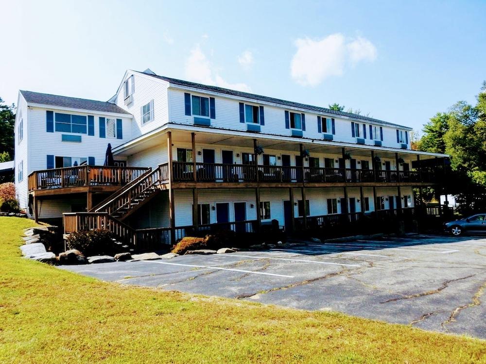 Winnisquam Lake Inn photo 29