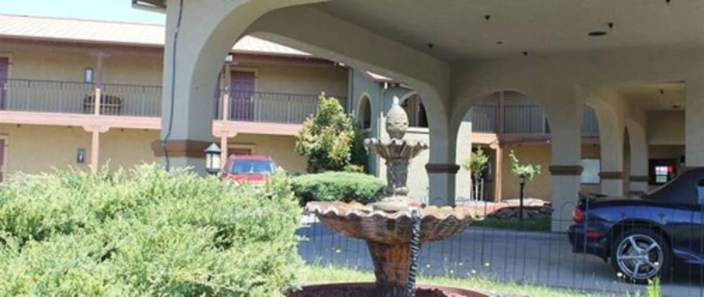 Oak Ridge Inn photo 20