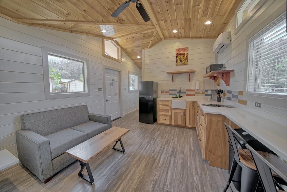 Dudley Creek RV Resort photo 4