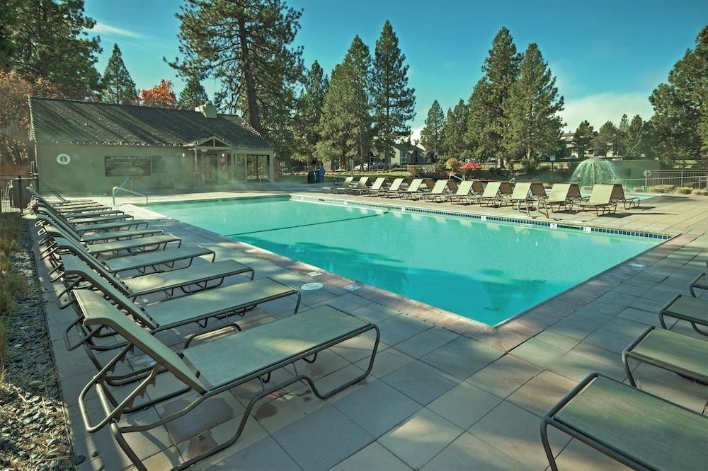 Seventh Mountain Resort photo 54