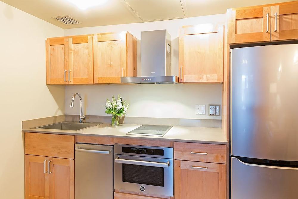 Ice House Suites and Condominiums photo 82