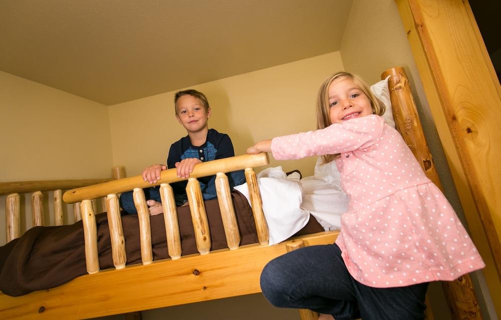 Tundra Lodge photo 6