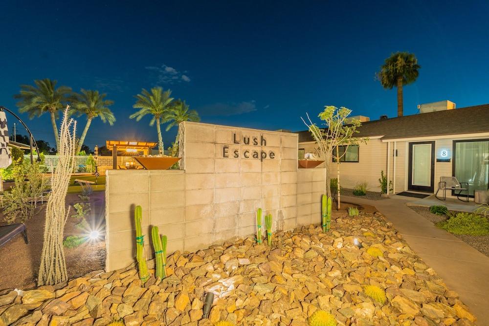 Ash & Ko Boutique Lodging photo 1