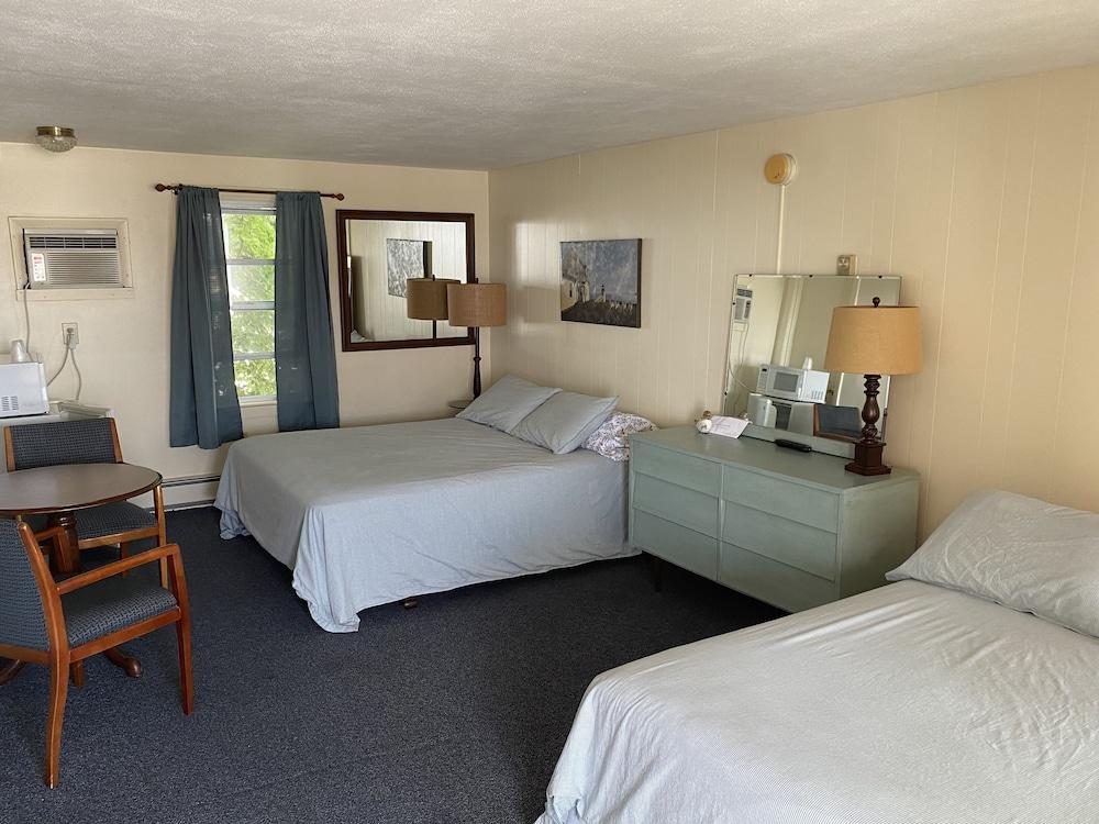 Grand View Motel photo 52