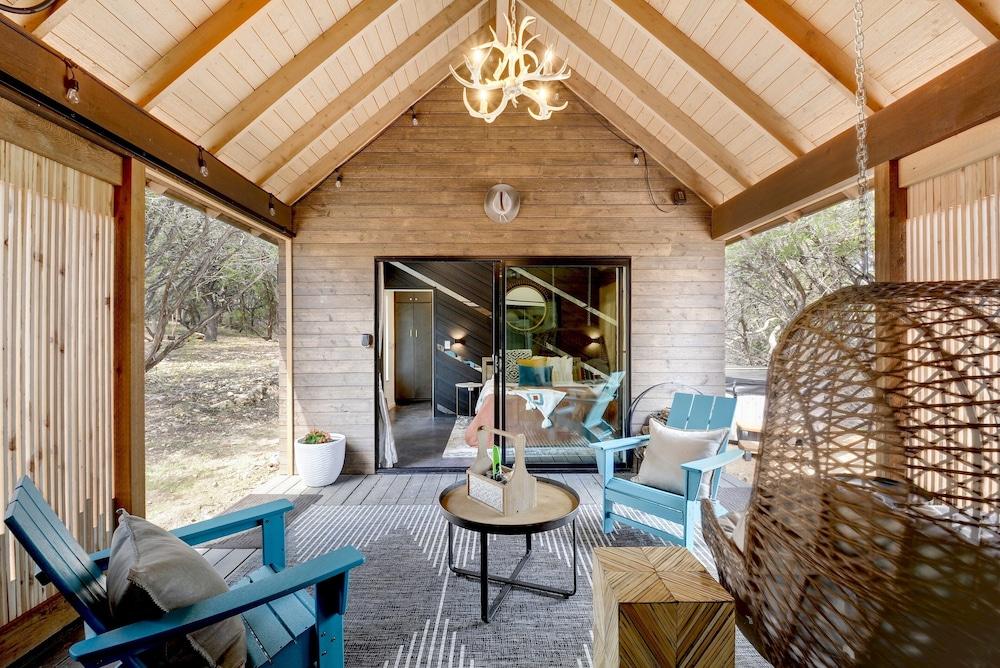 Lucky Arrow Retreat - Dripping Springs photo 55
