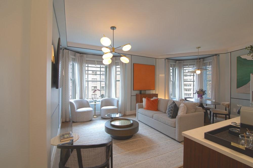 Hotel Belleclaire photo 1