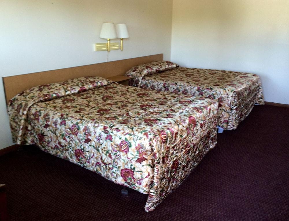 Greenway Motel photo 3