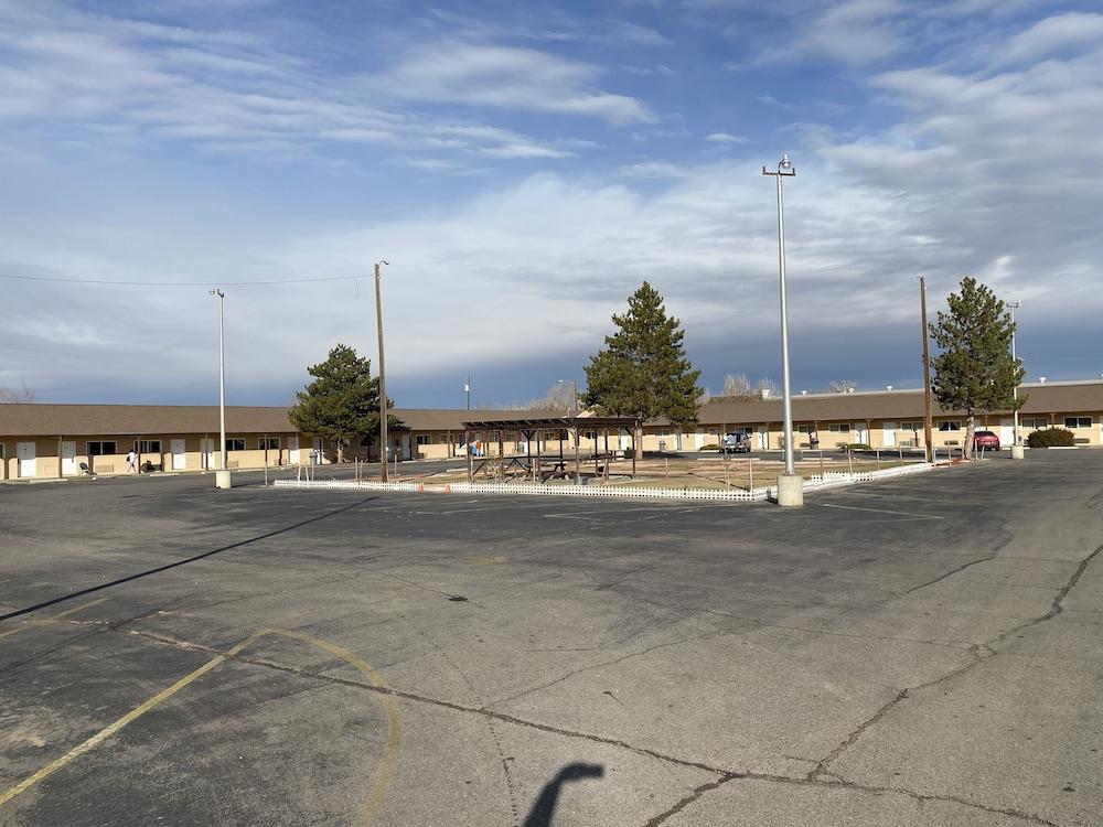 Four Corners Inn photo 46