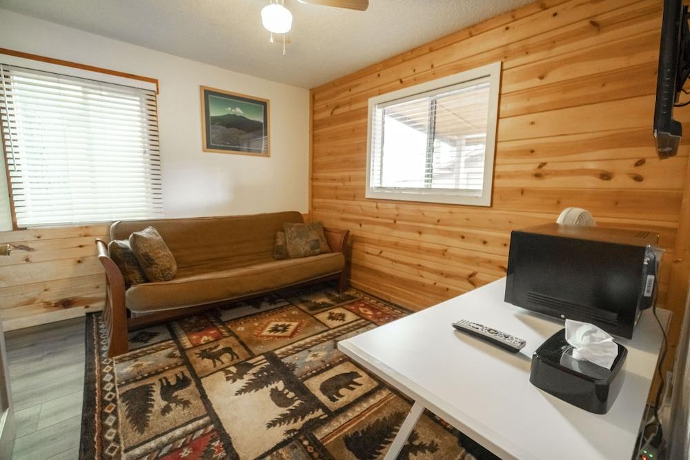 Basecamp at Snowbowl photo 9