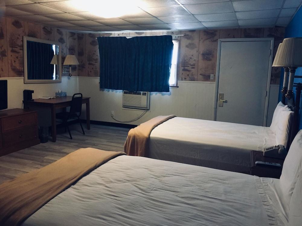 Tall Corn Inn photo 17