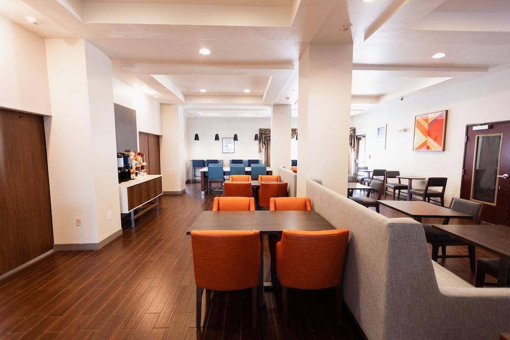 Holiday Inn Express & Suites Guthrie North Edmond by IHG photo 12