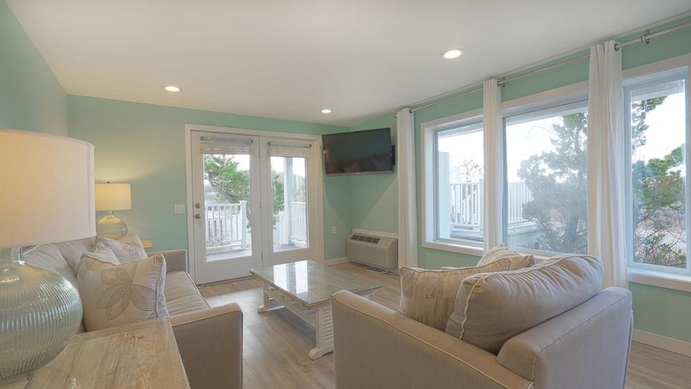Sea Crest Resort photo 68