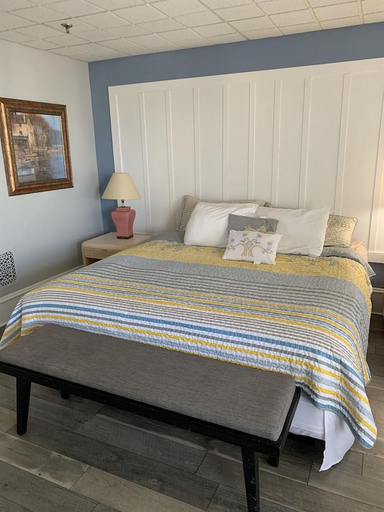 Ocean Manor Inn photo 27