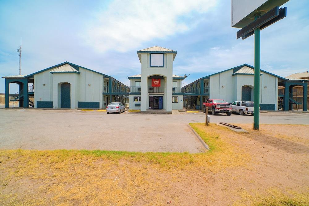 OYO Hotel Midland photo 34