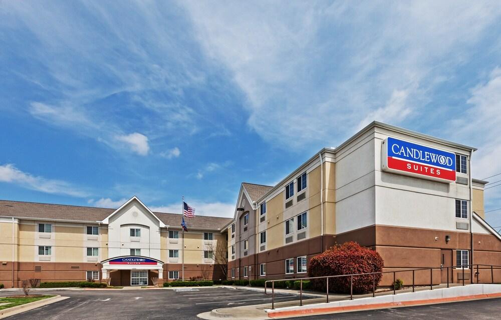 Candlewood Suites Owasso by IHG photo 22
