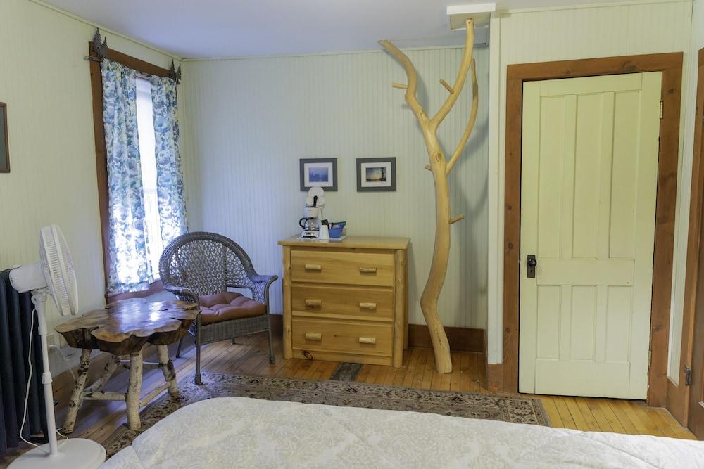 The Woods Inn photo 36