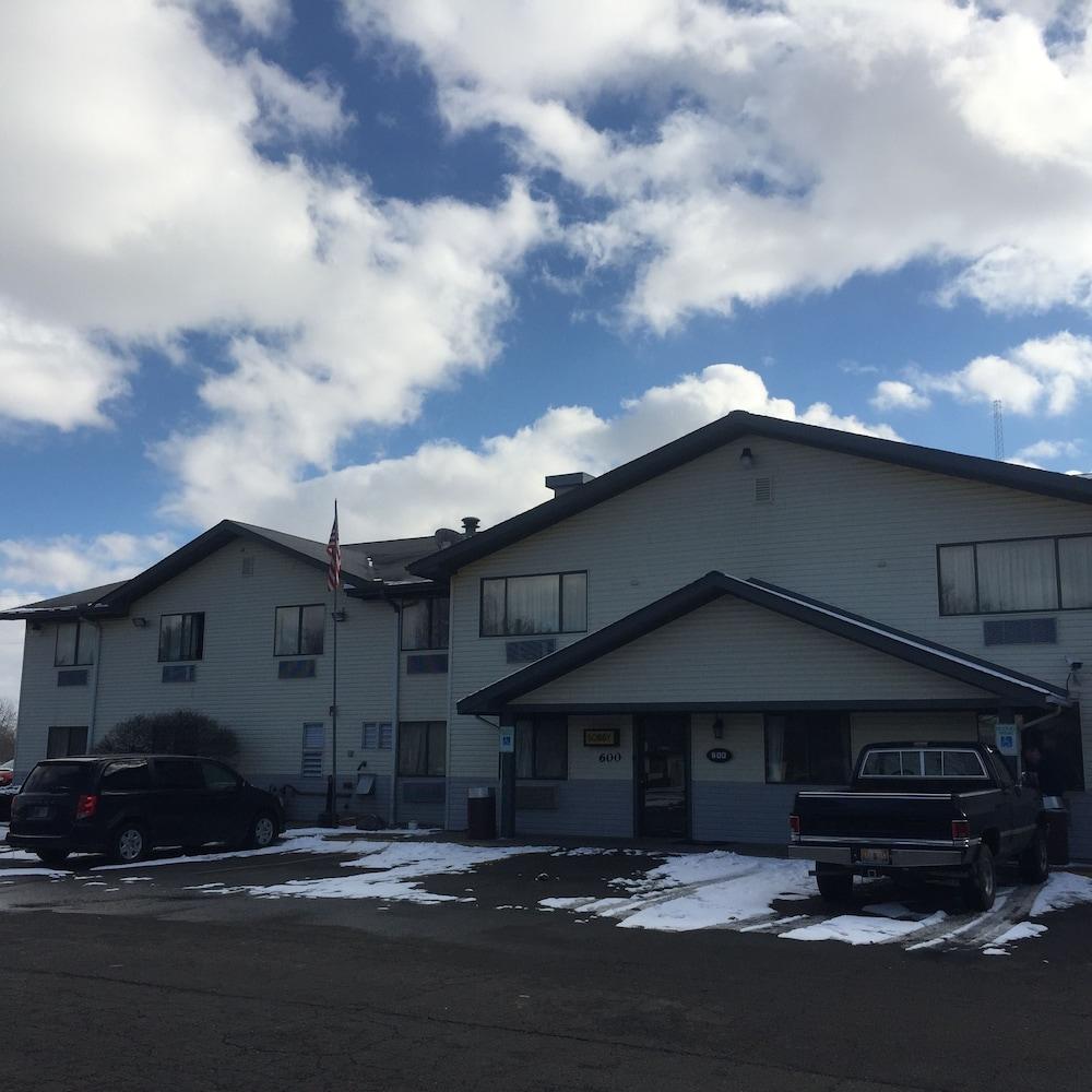 Coldwater Motel photo 8