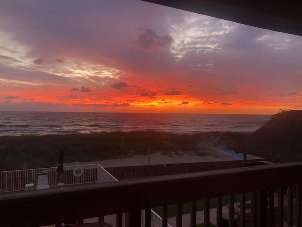 Emerald Seas Deerfield Beach Club photo 18