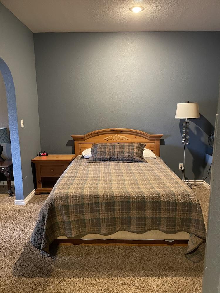 The Ranch Suites photo 17