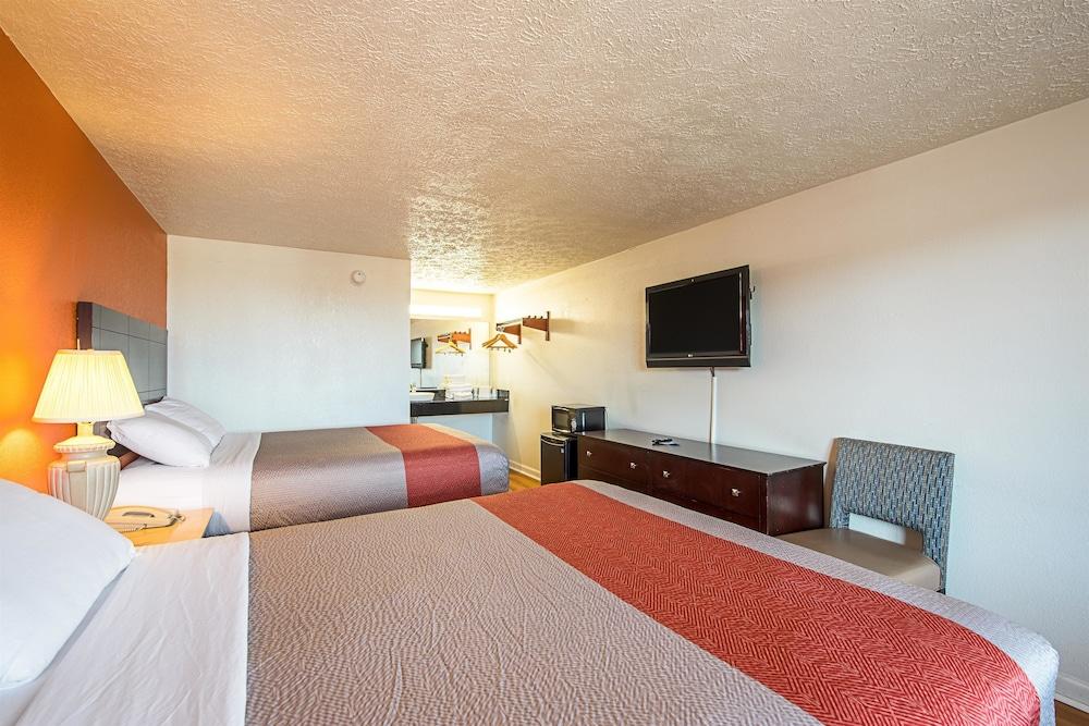 Budget Inn Norfolk Va photo 8