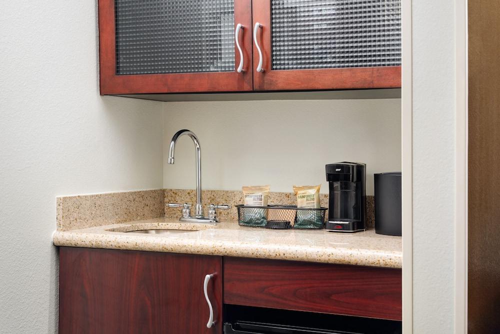 Springhill Suites by Marriott Richmond Northwest photo 7